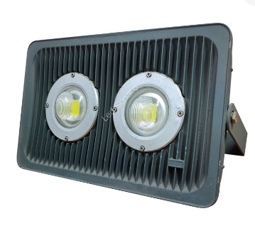 den_pha_xuong_ca_100w_sonaco_2