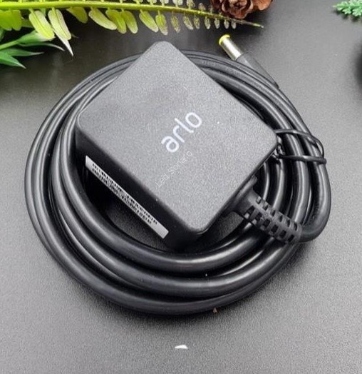 adapter_12v_2a_arlo_3